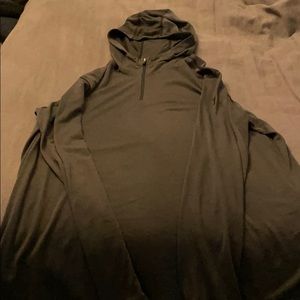 Under Armour threshold 1/4 zip pullover